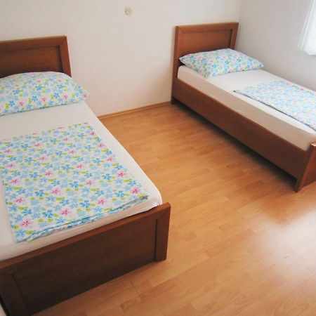 Apartments Milic Vodice Bagian luar foto