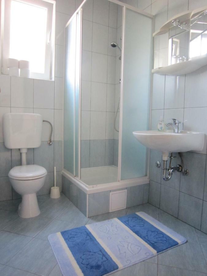 Apartments Milic Vodice Bagian luar foto