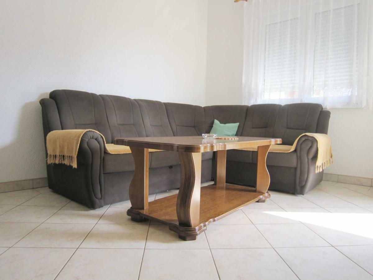 Apartments Milic Vodice Bagian luar foto